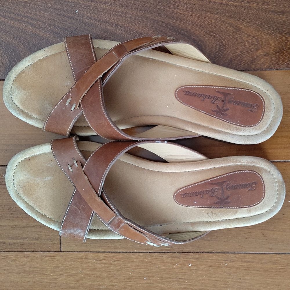 Tommy Bahama Women's Leather Sandals